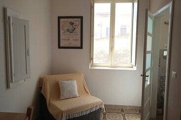 تختخواب و صبحانه La Casa Di Aneupe