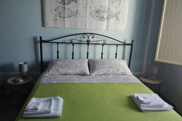 تختخواب و صبحانه La Casa Di Aneupe