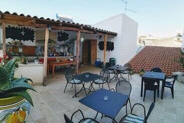 تختخواب و صبحانه La Casa Di Aneupe