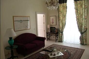 تختخواب و صبحانه Casa Di Ida