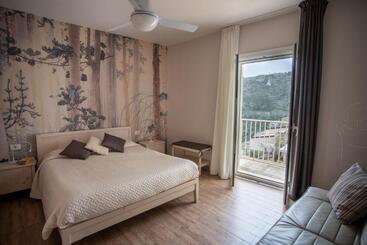 تختخواب و صبحانه La Casa Del Gelsomino