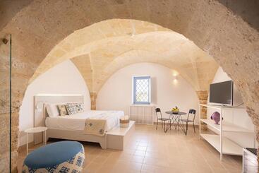 هتل Masseria Malvindi