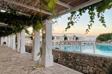 هتل Masseria Malvindi