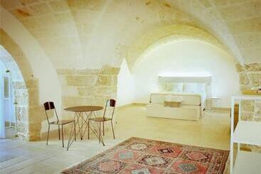 هتل Masseria Malvindi
