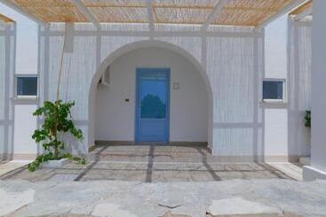 هتل Masseria Malvindi