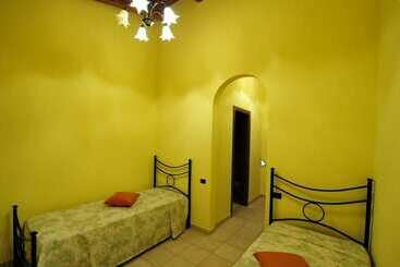 B & B Casale Frezzini