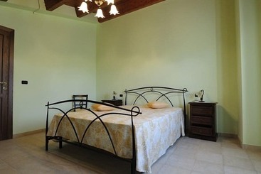 B & B Casale Frezzini