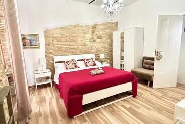 B&b La Dimora Di Tommaso Apartment Dimora Storica Bike Friendly