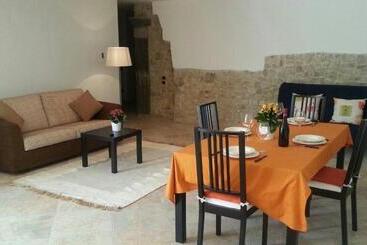 تختخواب و صبحانه Villa Le Favole
