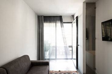 Alkamuri Posh Hotel E Spa