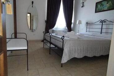 هتل روستایی Masseria Catucci Agriturismo