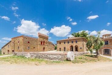 هتل روستایی Agriturismo Comparini Le Balze