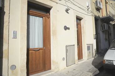 膳宿费 Casa Vacanze Malaclà