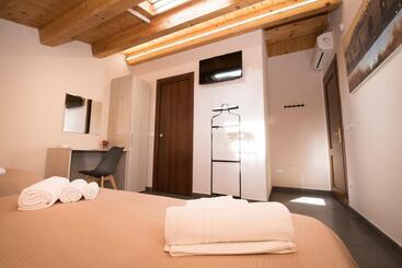 膳宿费 Casa Vacanze Malaclà