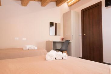 膳宿费 Casa Vacanze Malaclà