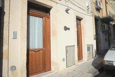 膳宿费 Casa Vacanze Malaclà