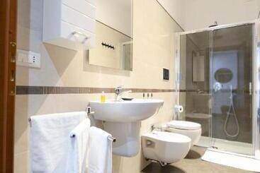 膳宿费 Casa Vacanze Malaclà