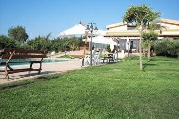 هتل روستایی Agriturismo Le Arcate