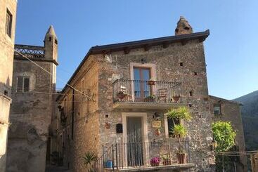 Bed & Breakfast Dhafna Civita