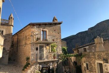 Bed & Breakfast Dhafna Civita