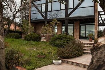 تختخواب و صبحانه Villa   Cubo Con Vista