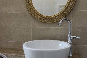 تختخواب و صبحانه Villa Alemi