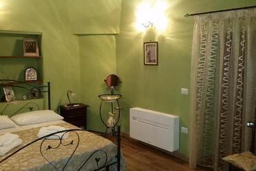 Bed & Breakfast Dhafna Civita