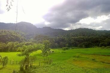 Bulun Buri Resort
