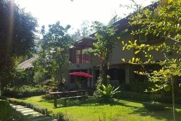 Bulun Buri Resort