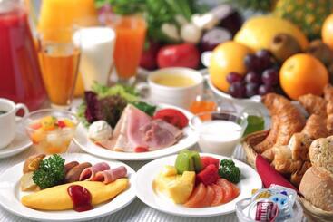 هتل Ana Crowne Plaza Kumamoto New Sky, An Ihg