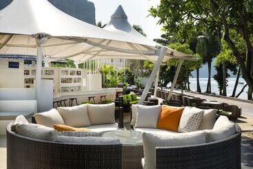 هتل Aonang Villa Resort I Beach Front