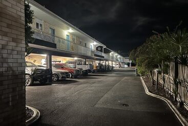هتل Best Western Ambassador Motor Lodge