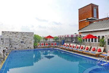 هتل Buddy Lodge, Khaosan Road