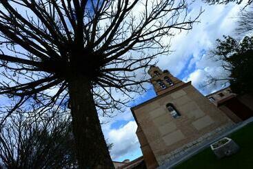 هتل Castilla Termal Olmedo
