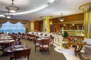 Corniche Hotel Abu Dhabi