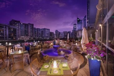 Corniche Hotel Abu Dhabi