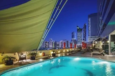 فندق Corniche  Abu Dhabi