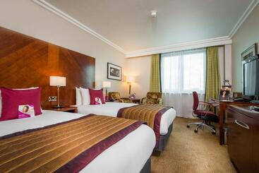 هتل Crowne Plaza Birmingham Nec, An Ihg