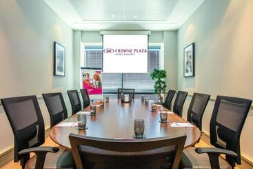 هتل Crowne Plaza Birmingham Nec, An Ihg