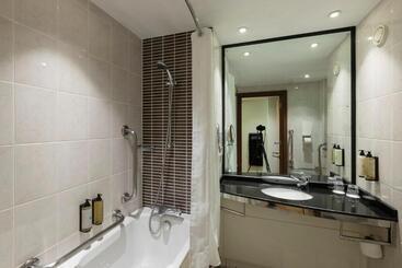 هتل Crowne Plaza Birmingham Nec, An Ihg