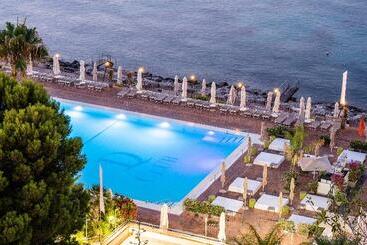 هتل Domina Zagarella  Sicily