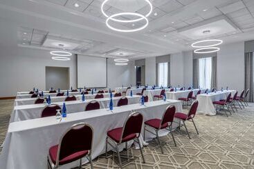 Hotell Embassy Suites  Boston Logan Airport