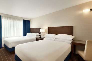 Hotell Embassy Suites  Boston Logan Airport