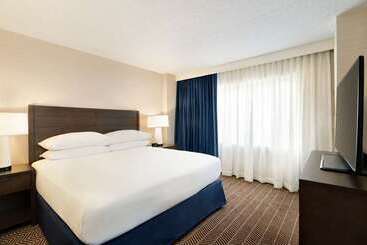 Hotell Embassy Suites  Boston Logan Airport