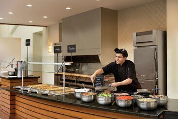Hotell Embassy Suites  Boston Logan Airport