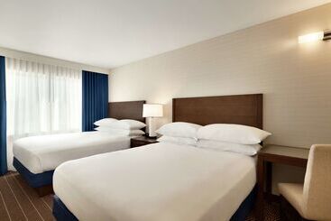 Hotell Embassy Suites  Boston Logan Airport