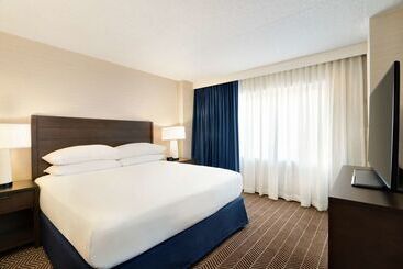 Hotell Embassy Suites  Boston Logan Airport