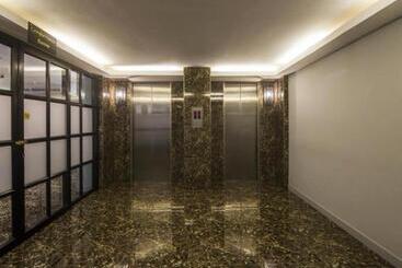 هتل First House