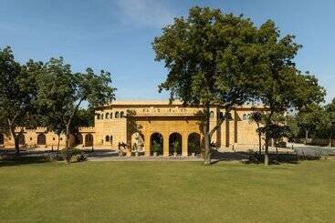 هتل Taj Gorbandh Palace, Jaisalmer