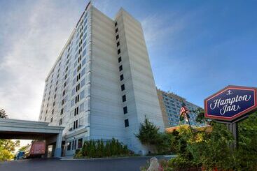 هتل Hampton Inn Nyjfk